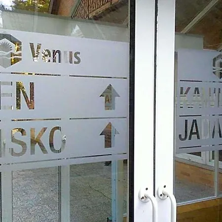 Osrodek Wypoczynku I Rekreacji Venus * ムジェジノ
